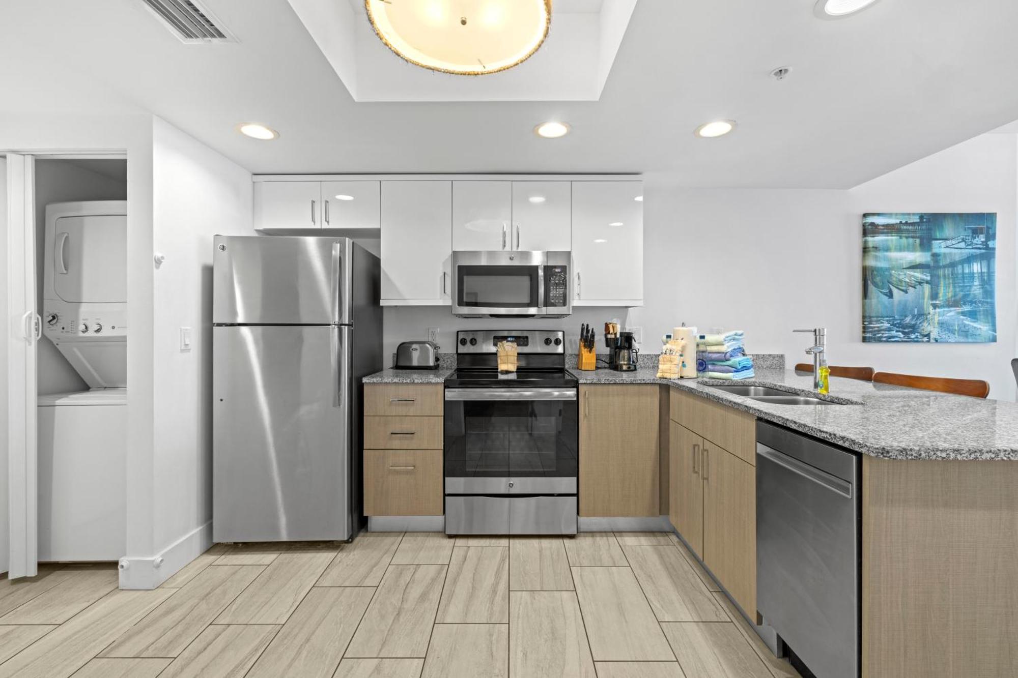 Two-Bedroom Two Bath Bay Front Premium Suite