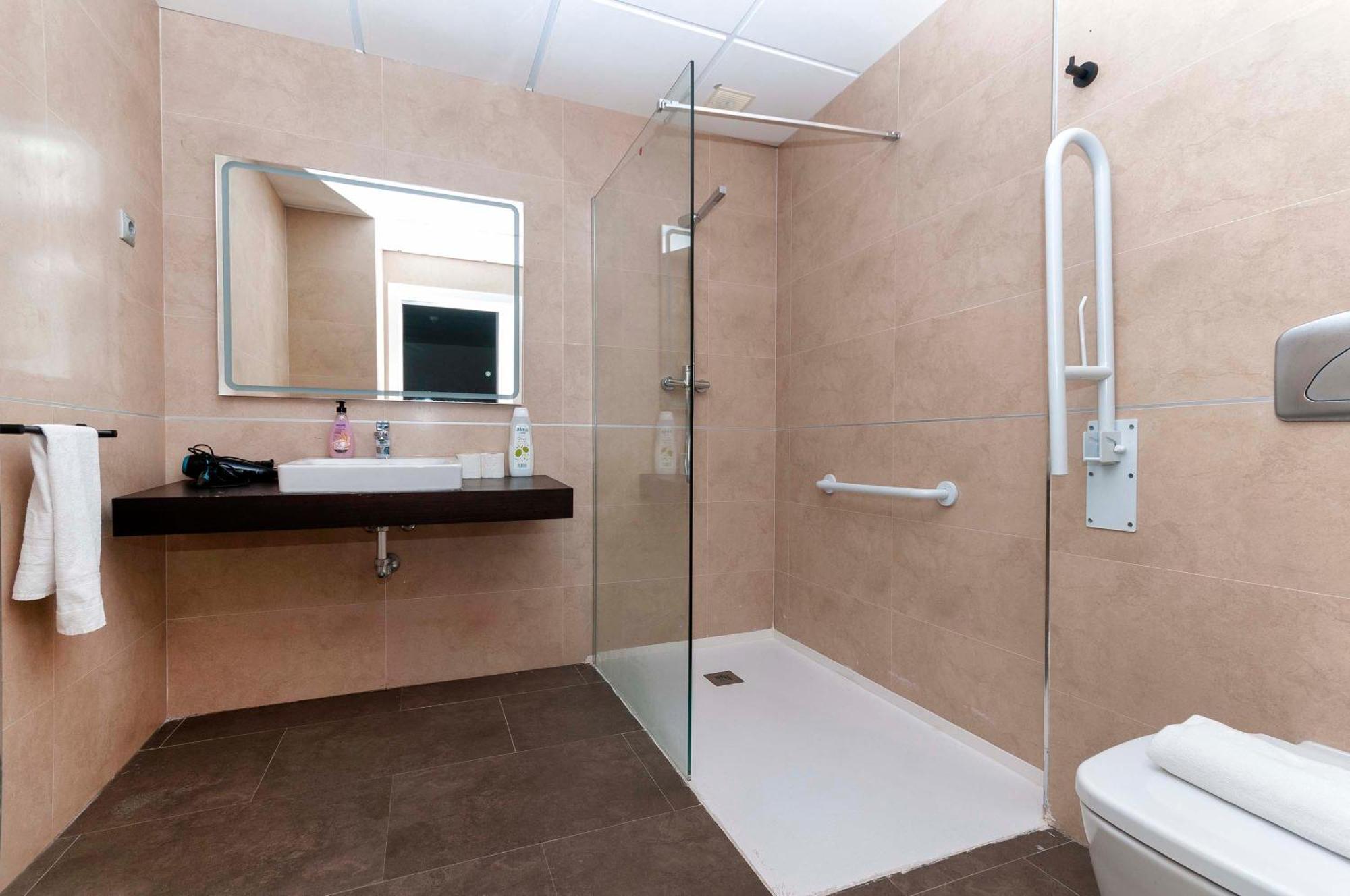 Two-Bedroom Superior Apartment,1748769566:JPEG