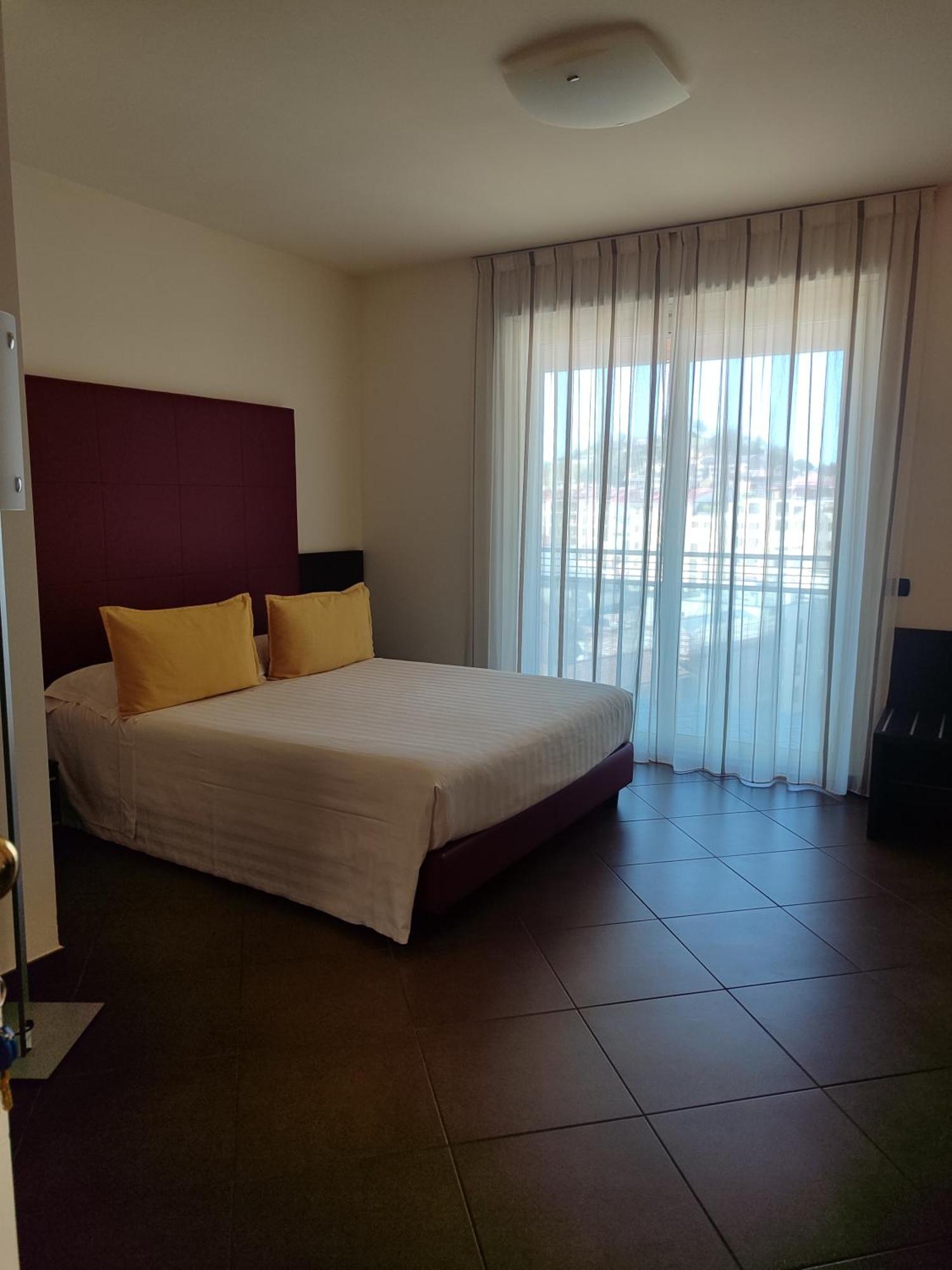 Two-Bedroom Apartment Balcony,1758576528:JPEG