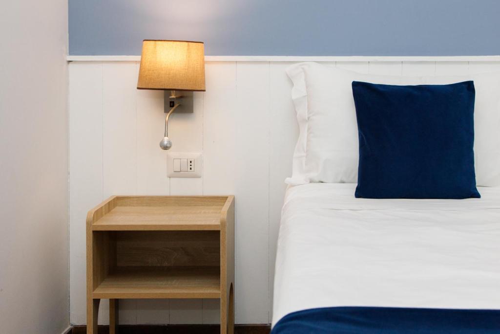 Standard Double Room,1758995026:JPEG