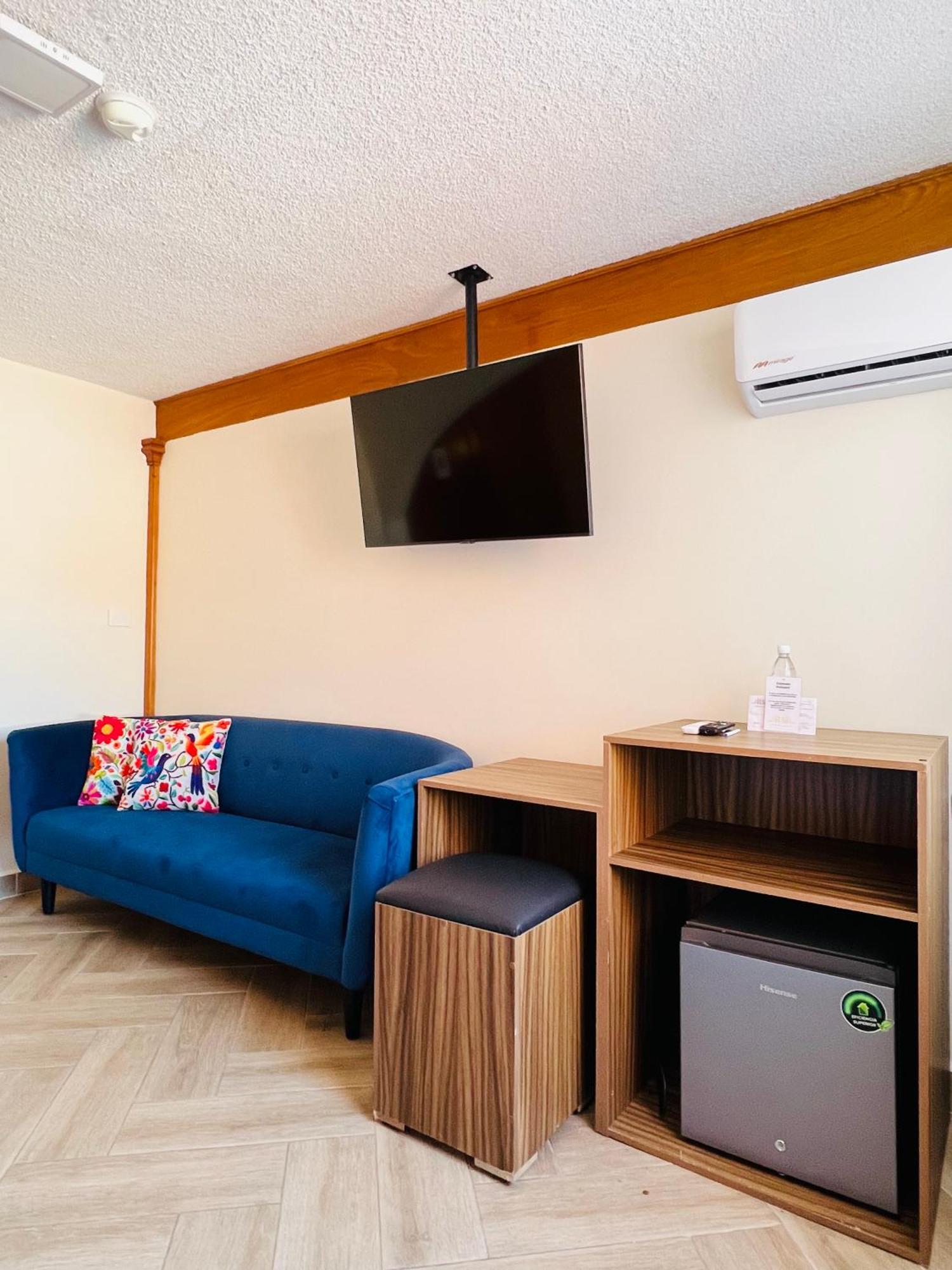 Junior Suite,1759193888:JPEG