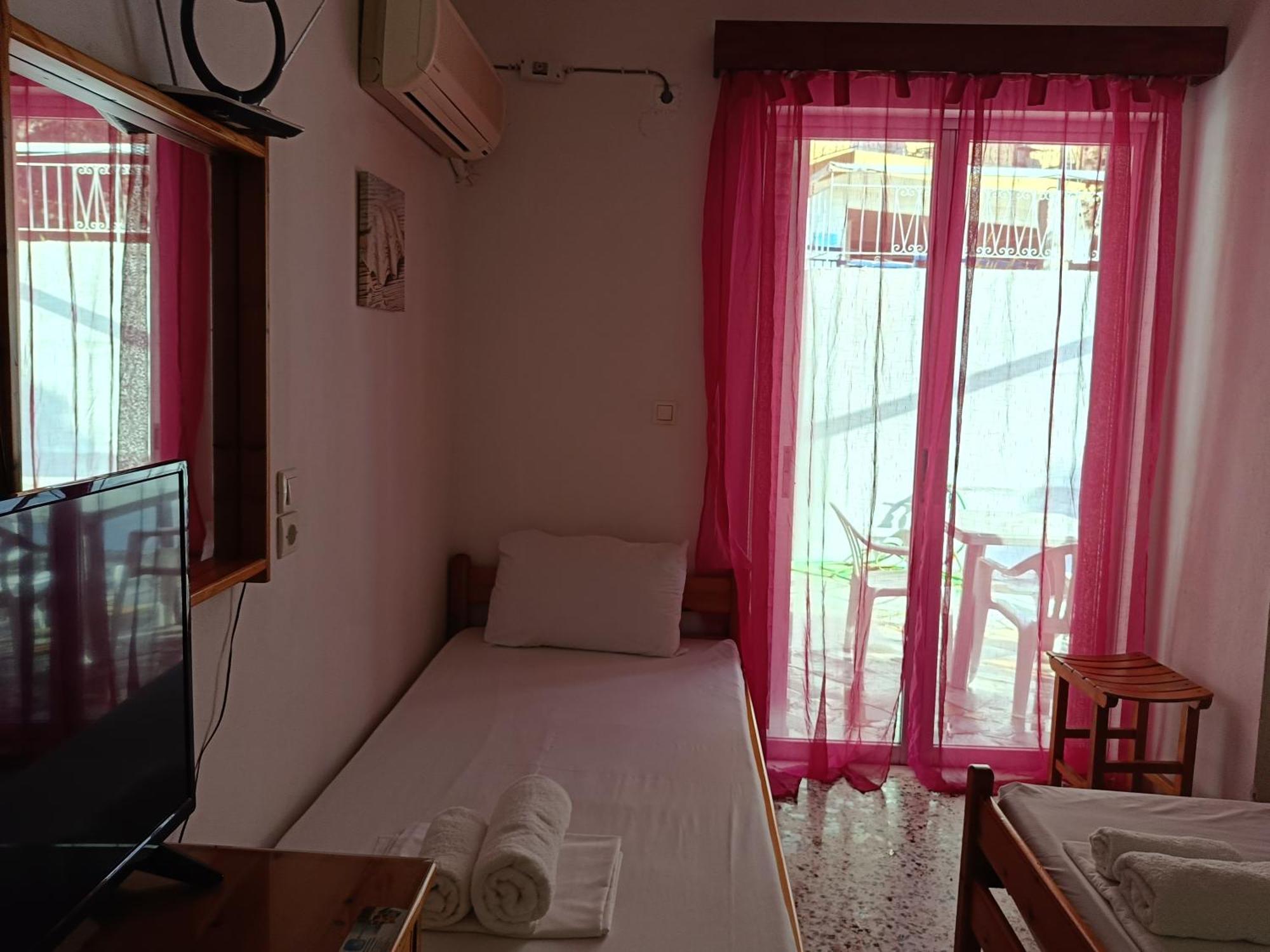 Economy One-Bedroom Apartment
