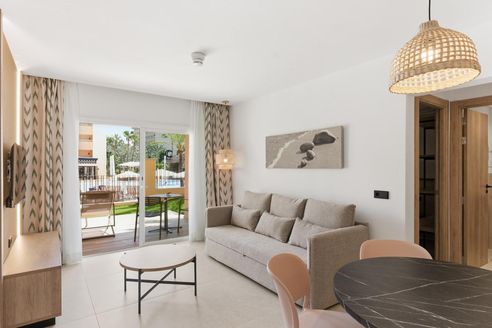 Two-Bedroom Apartment,1770482358:JPEG