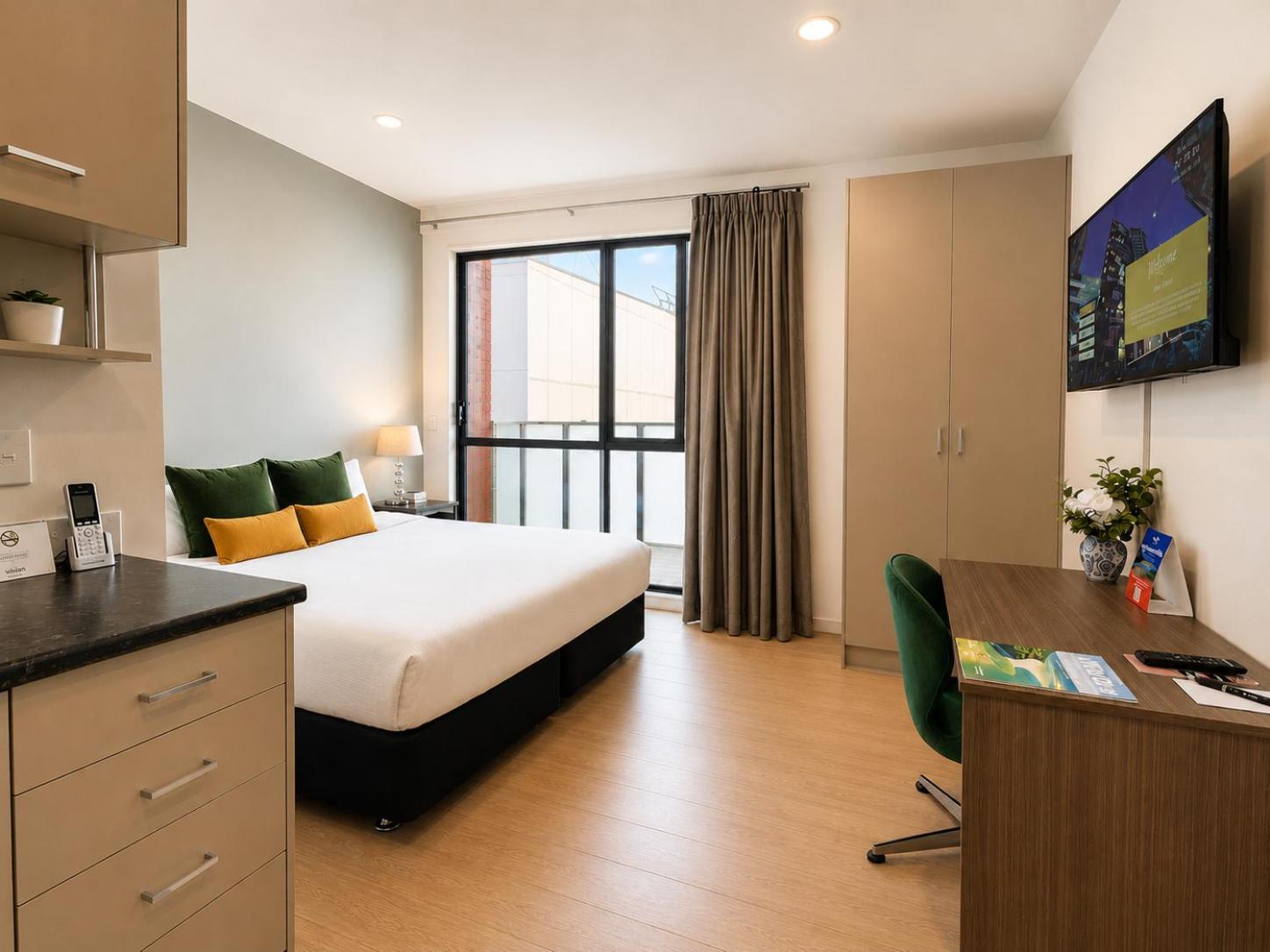 Studio Apartment