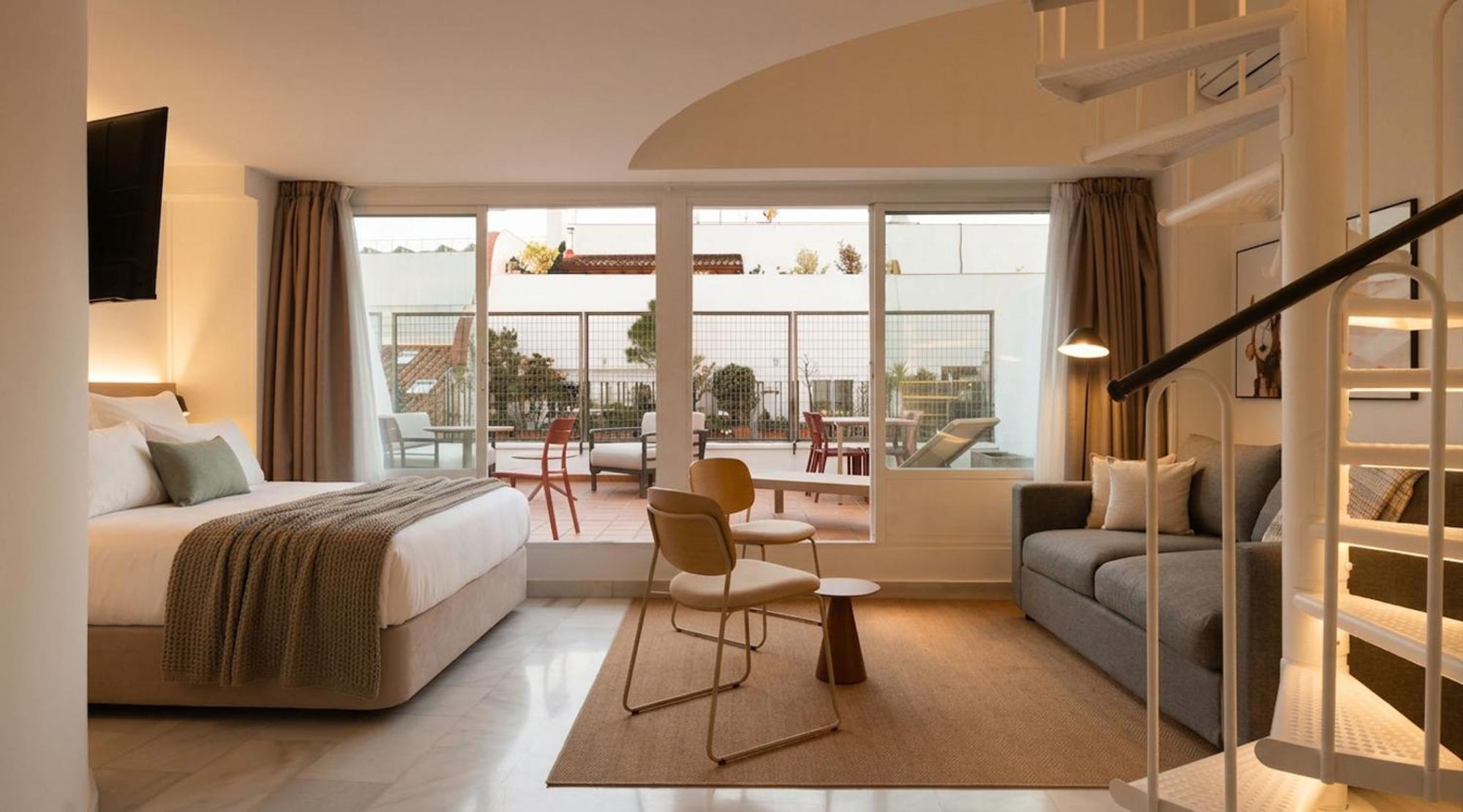 Apartamento de 1 dormitorio con terraza en la azotea
