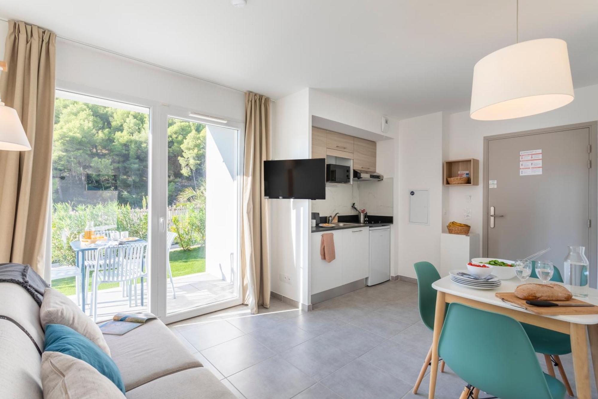 Appartement avec Coin Nuit dans Alcôve et Terrasse ou Balcon (4 Personnes)