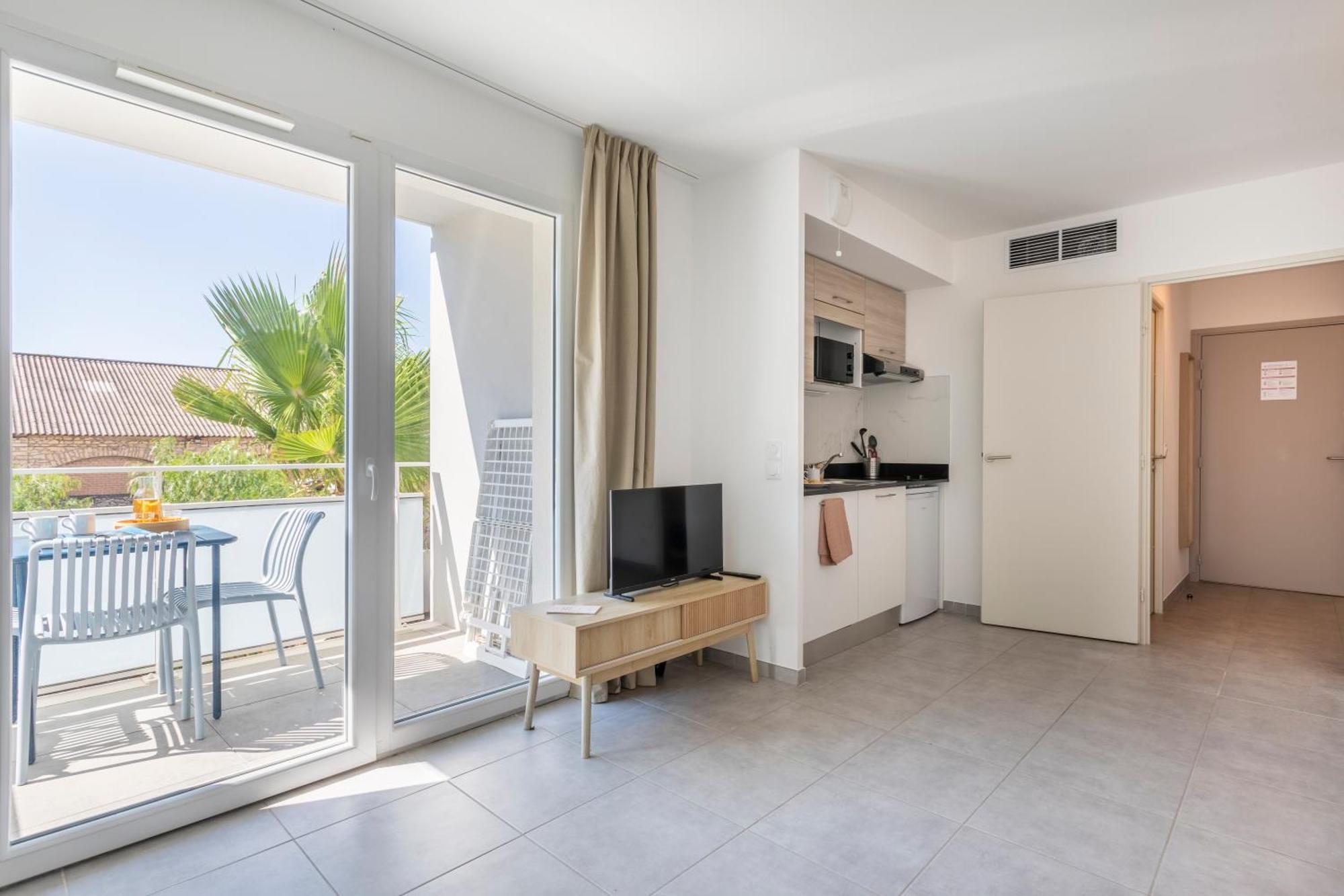 Studio avec Terrasse ou Balcon (2 Personnes)