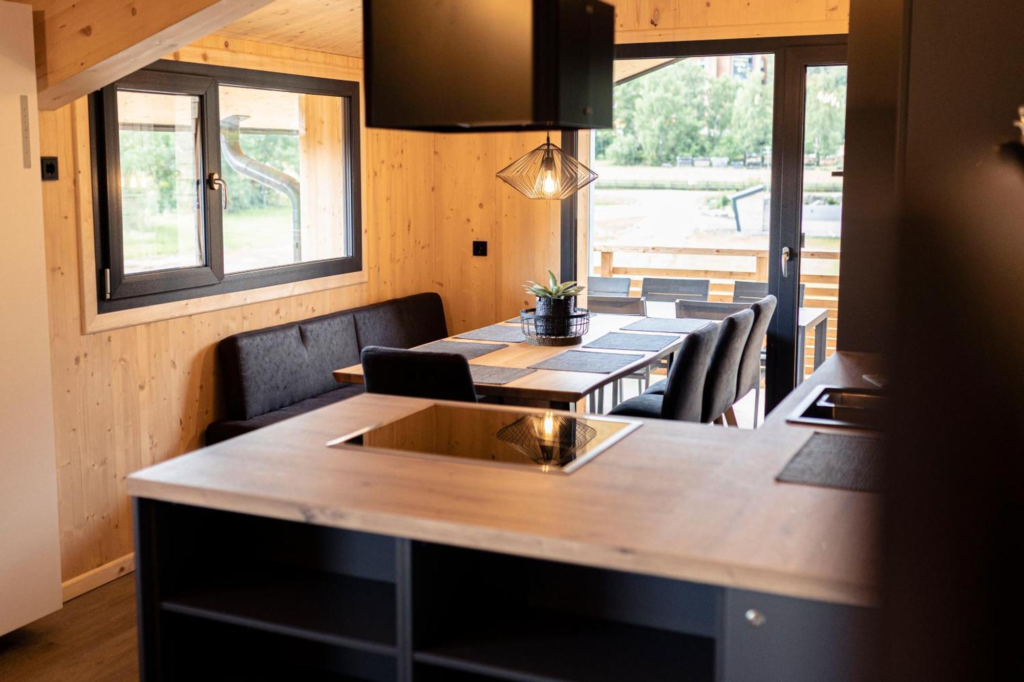 Superior apartment 3 bedrooms & ir-sauna
