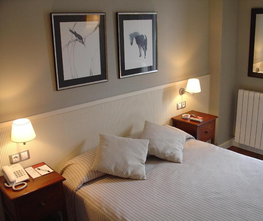 Two-Bedroom Apartment (4-6 Adults)