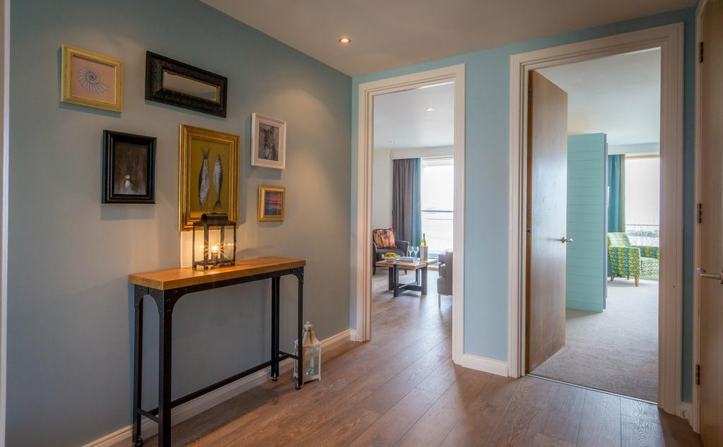 Three-Bedroom Apartment,711533035:JPEG