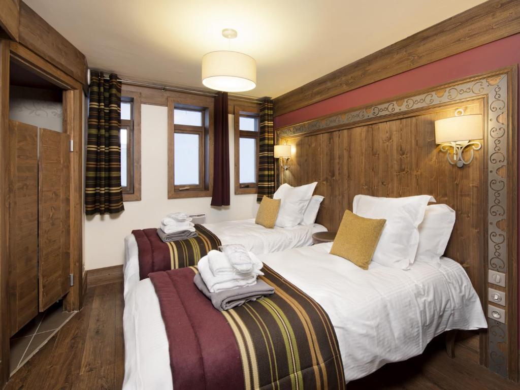 3 Rooms 4 persons with view
