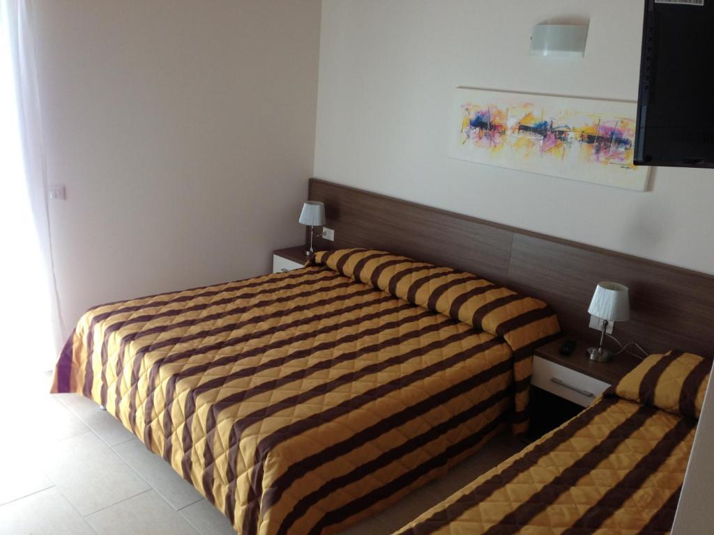 Economy Apartment,128655546:JPEG