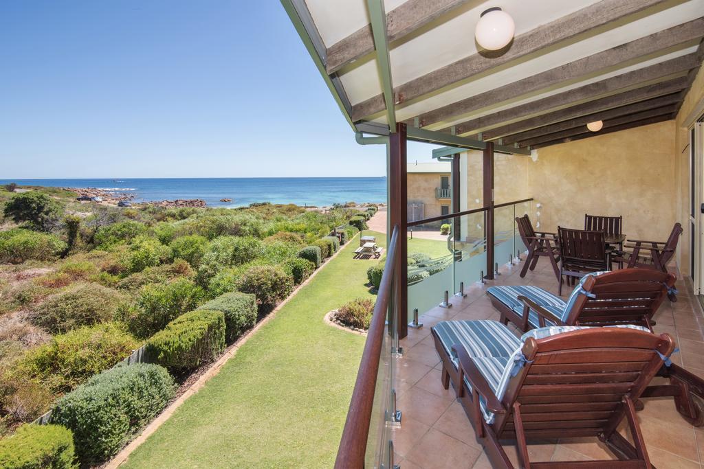 Studio Apartment Oceanview