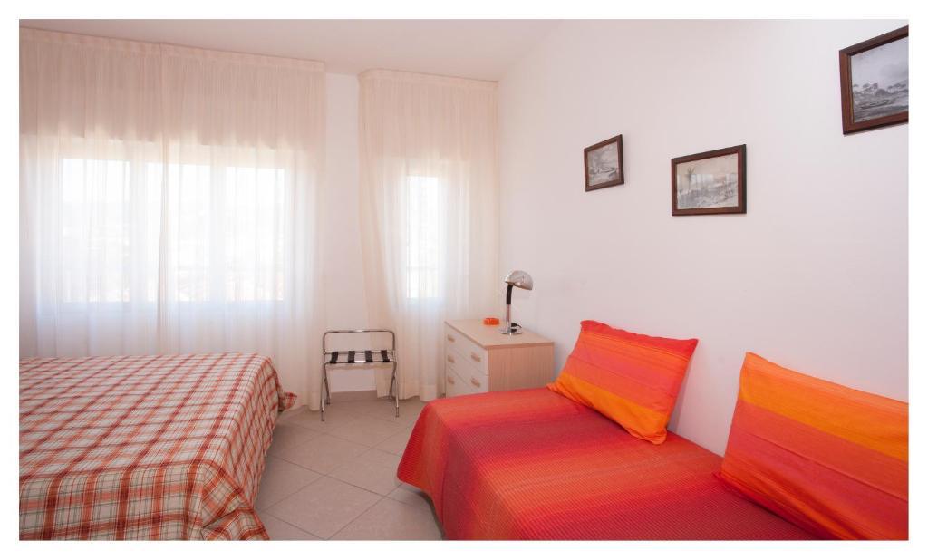Superior Two-Bedroom Apartment with Sea View