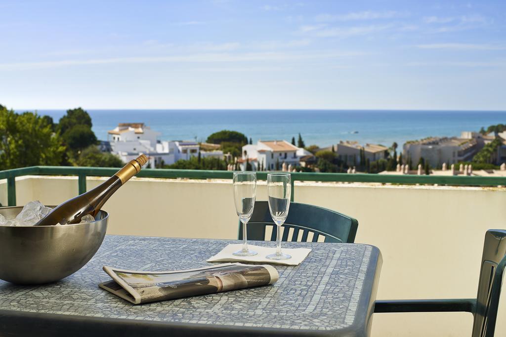 Apartamento com 1 Quarto e Vista Mar