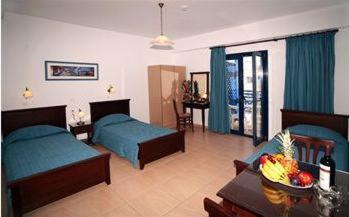 Promo Studio (4 Adults)