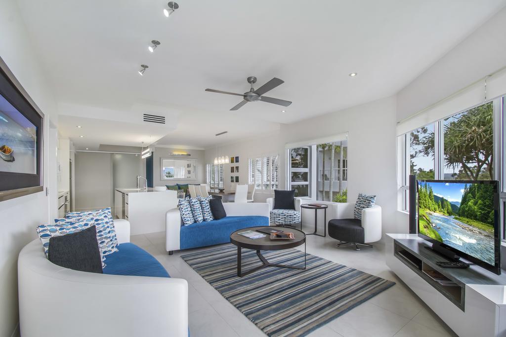 Two-Bedroom Premier Apartment with Ocean View