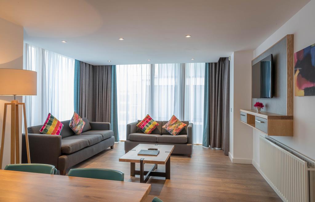 One-Bedroom Apartment,711533116:JPEG