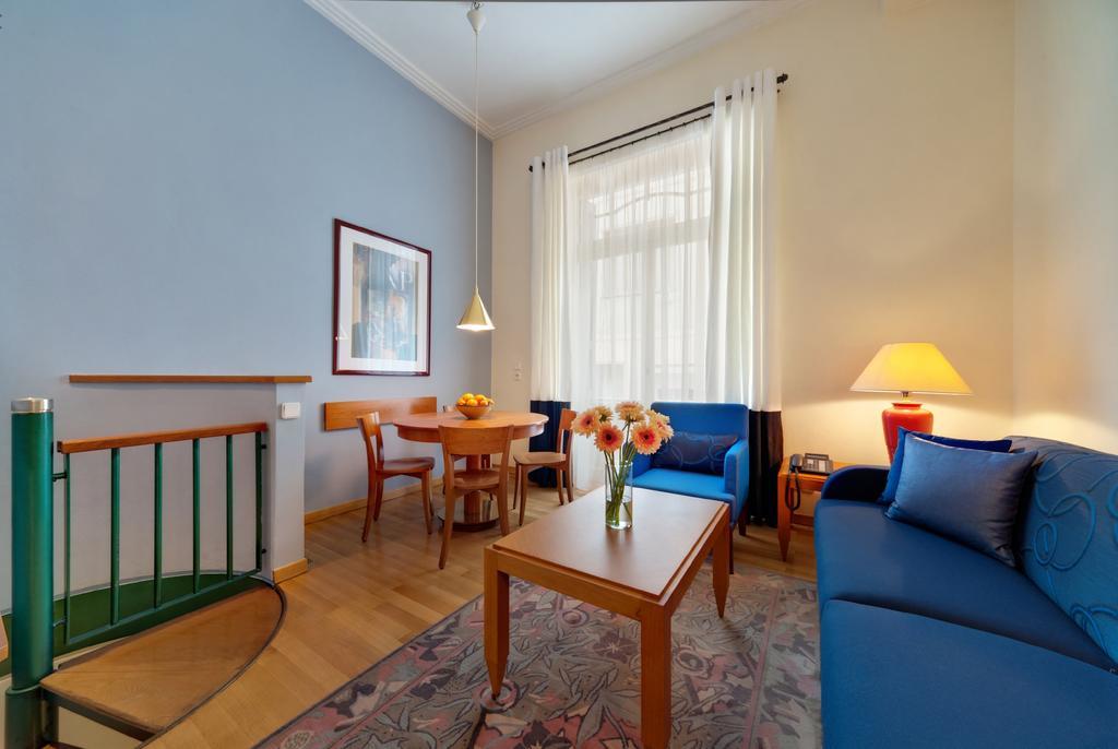Duplex Apartment,477266580:JPEG