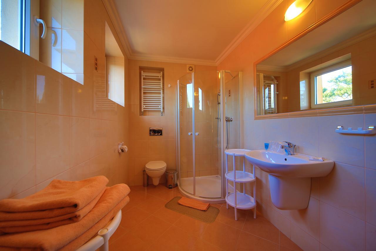 Single Room Balcony