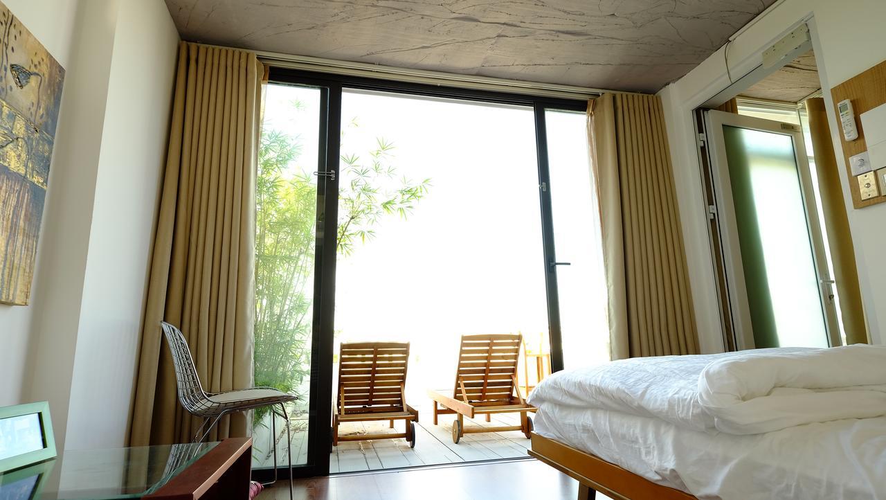 Studio Apartment Non-Smoking