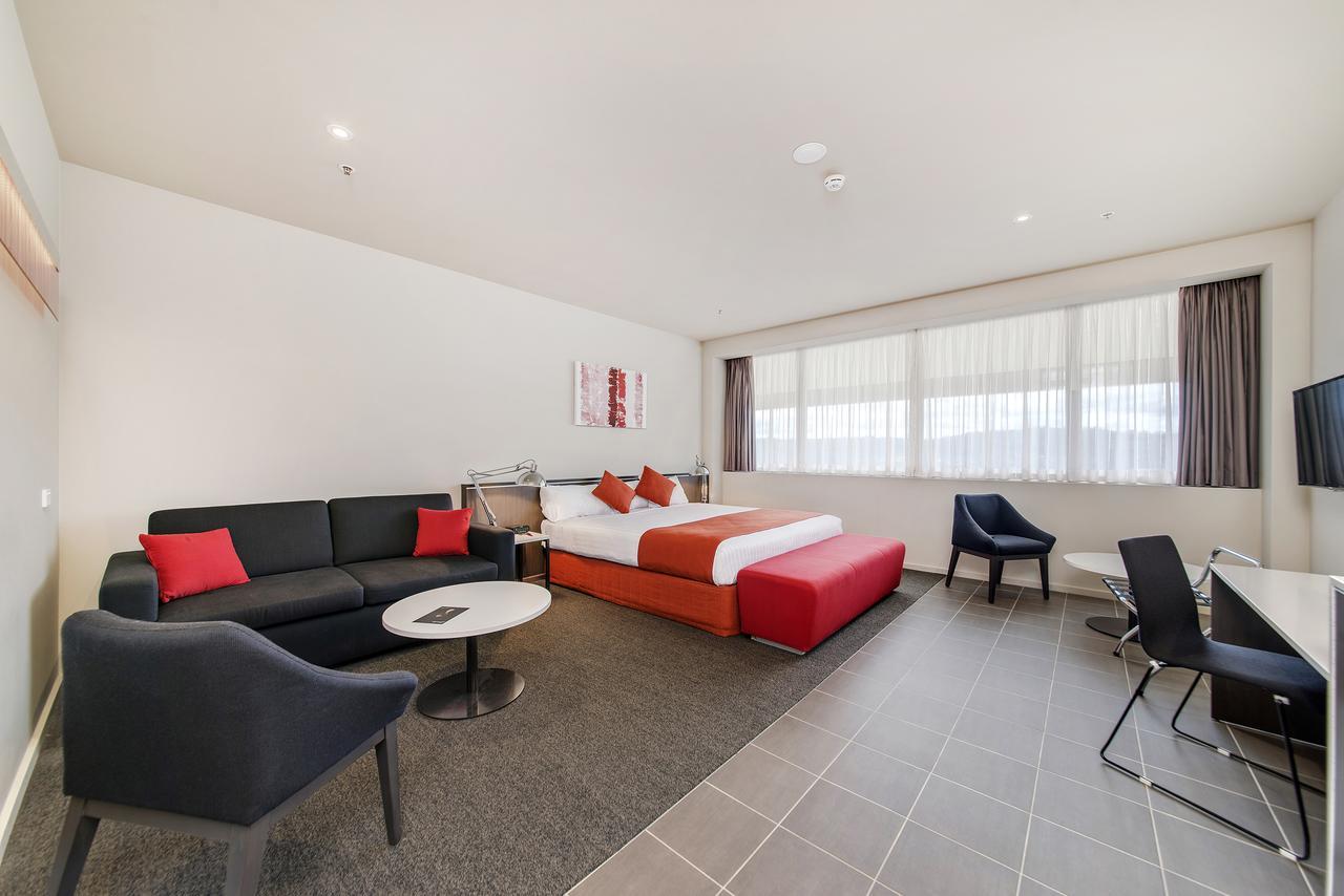 Executive Studio