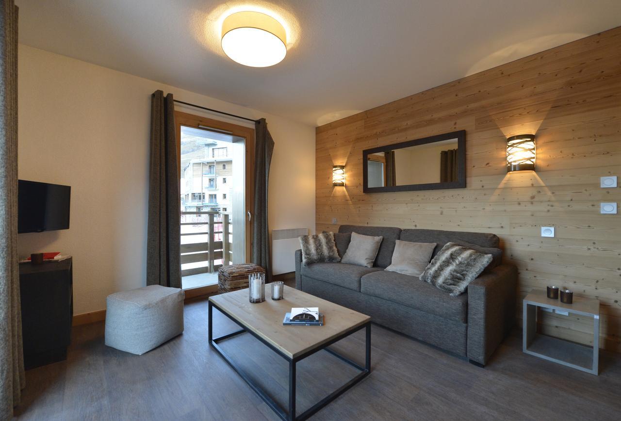 Four-Bedroom Apartment,714448717:JPEG