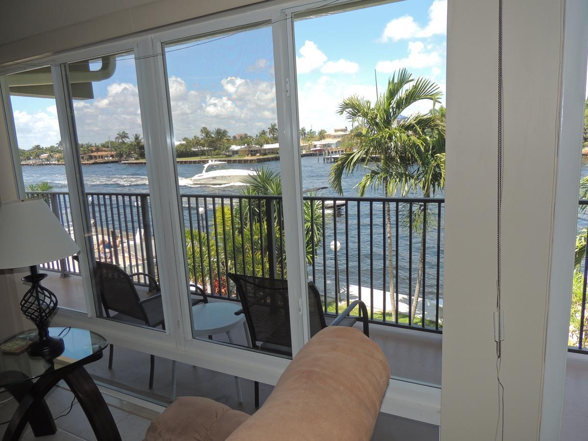 Larger One-Bedroom Apartment with Intracoastal View