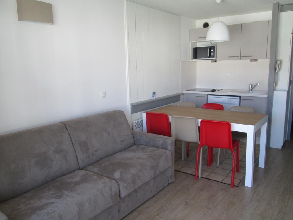 Two-Bedroom Apartment Harbour or Pool Side,66908797:JPEG