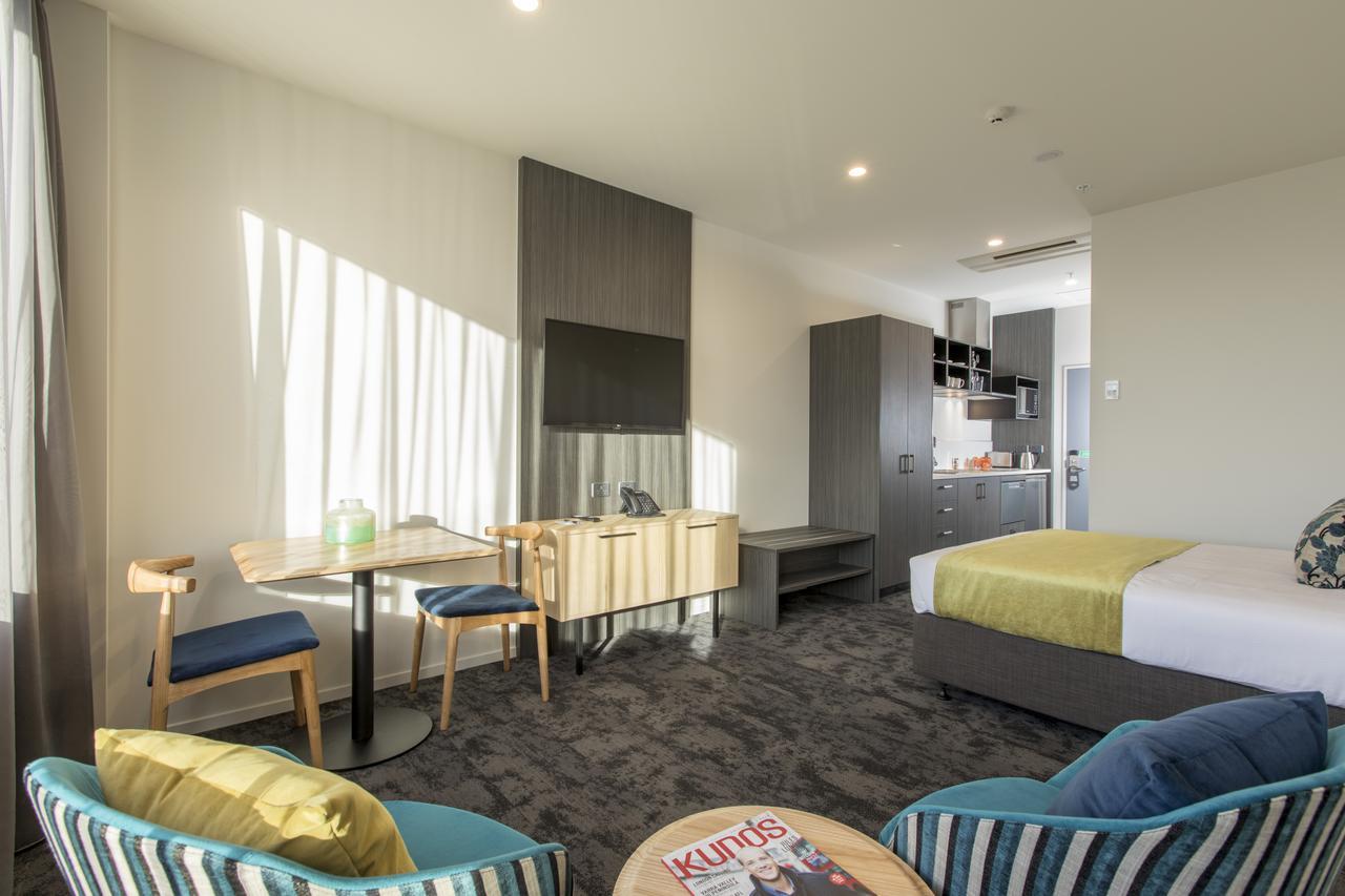 Studio Apartment,670466022:JPEG