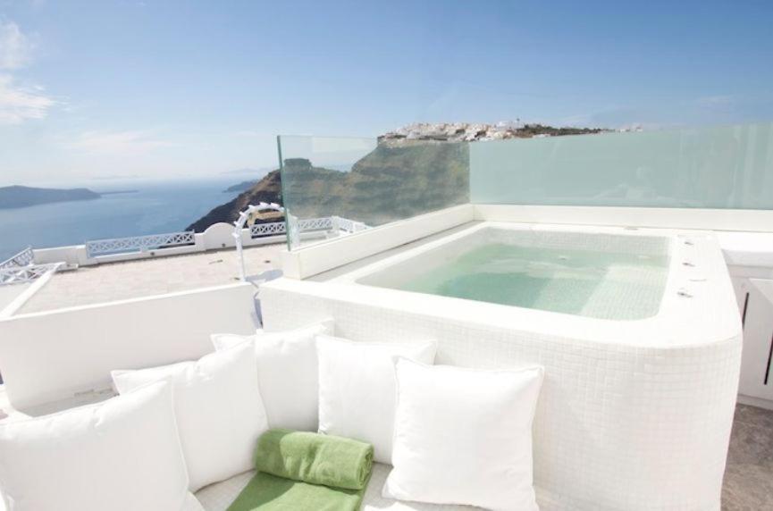Superior Suite with Sea View Candy