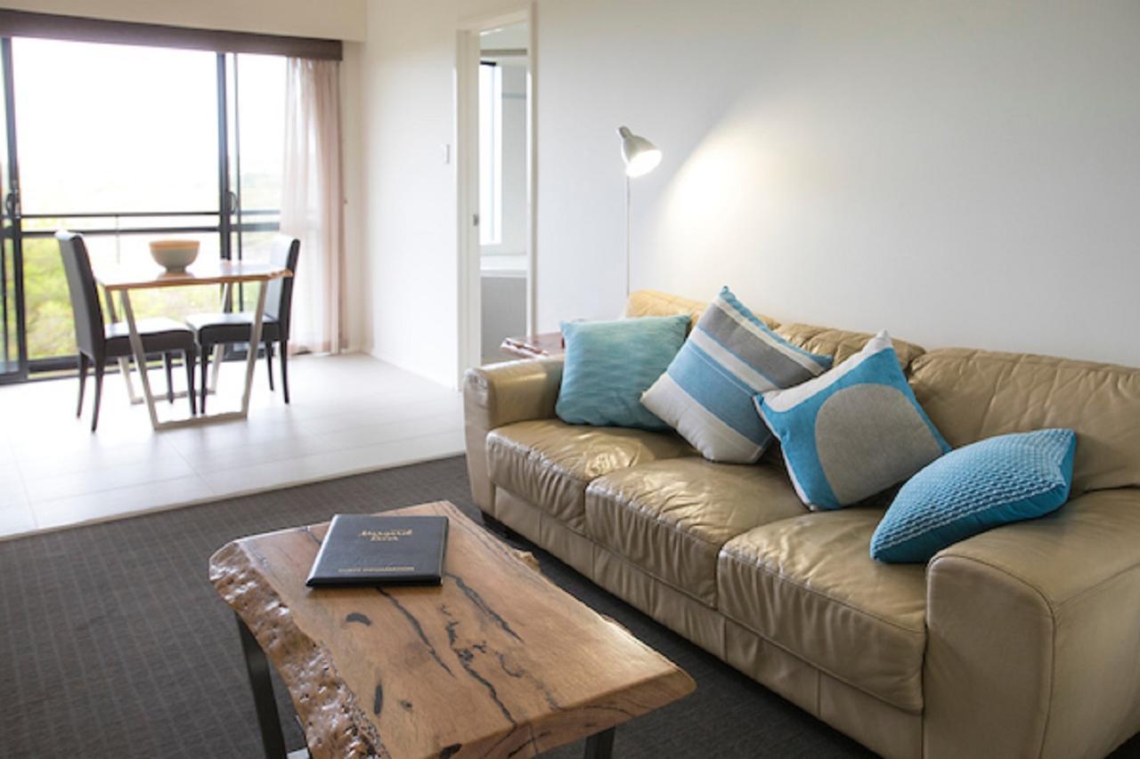 One-Bedroom Spa Apartment