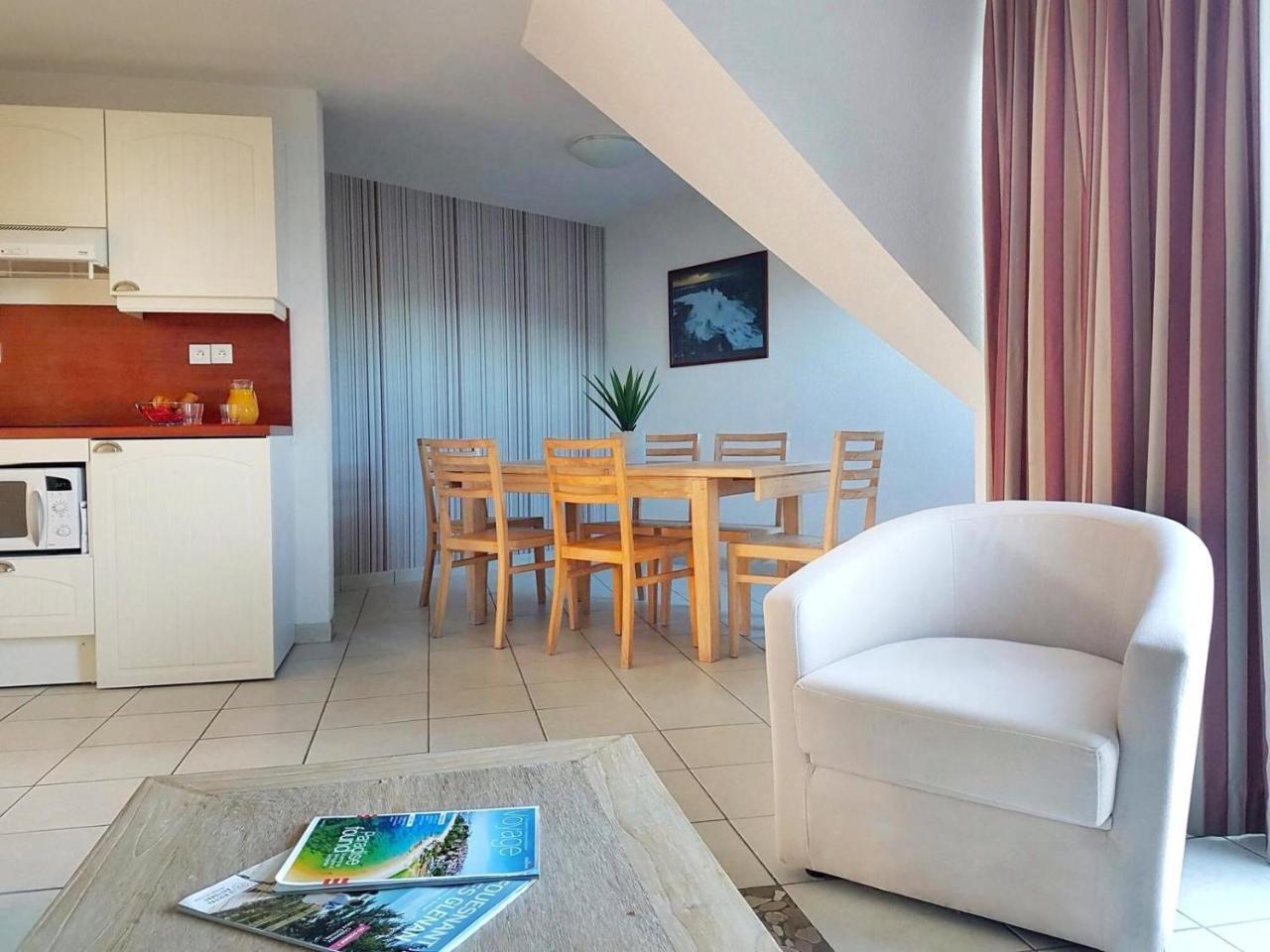 Appartement 2 Chambres (5-7 Adultes) - Vue sur Piscine