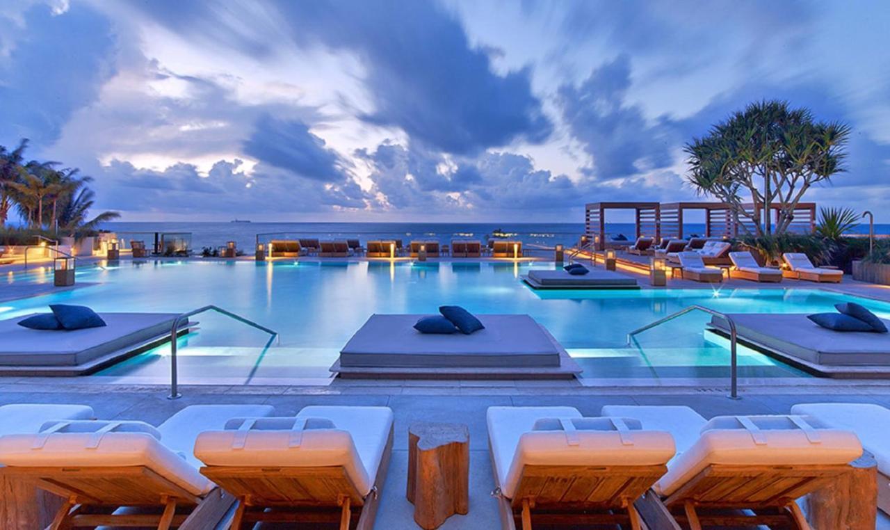 Superior King Suite