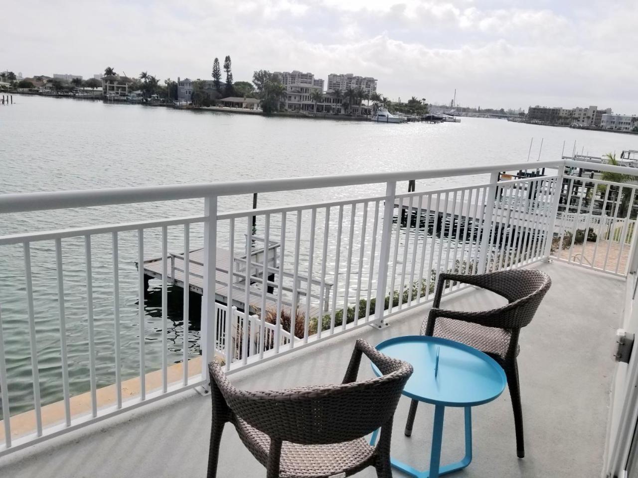 Two-Bedroom Two Bath Bay Front Suite
