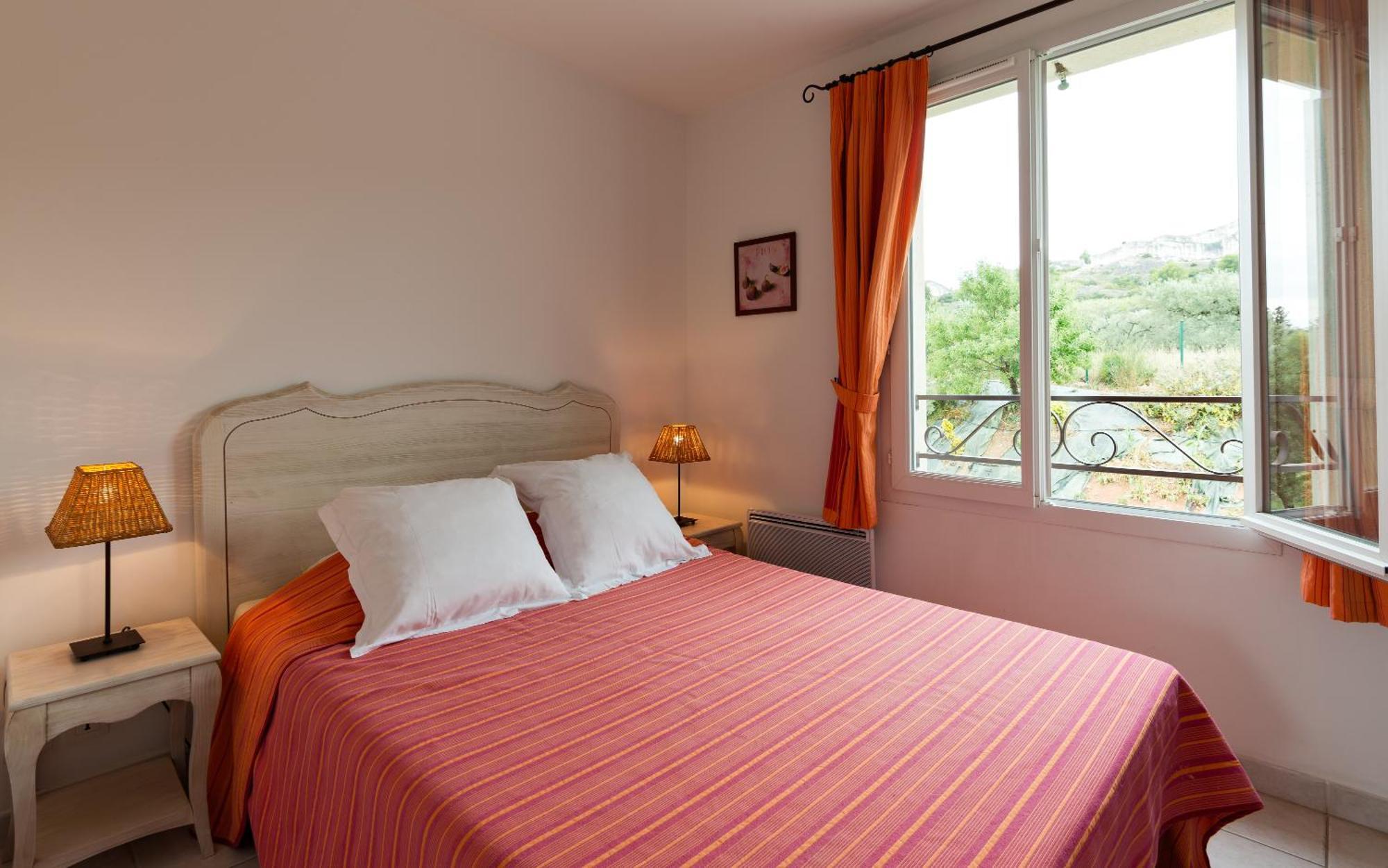 Three-Bedroom Apartment or Three-Bedroom Apartment Mezzanine,773872303:JPEG