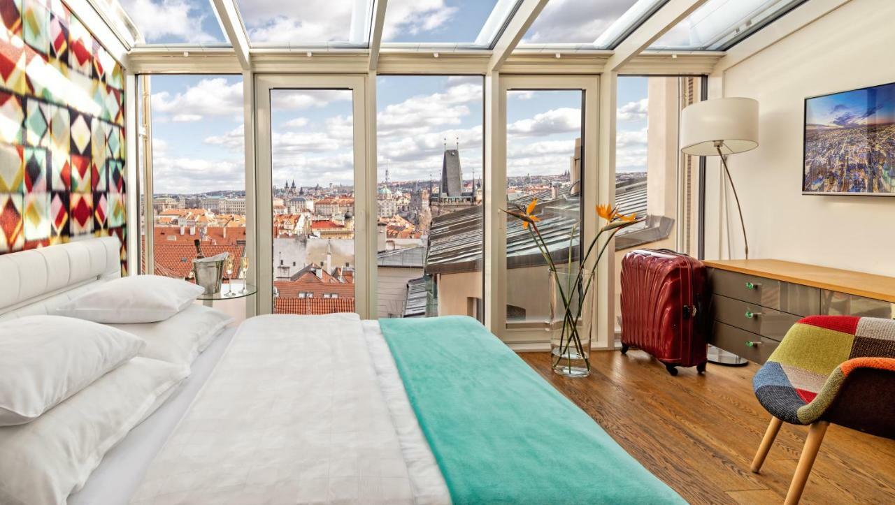 Penthouse Apartment,994074424:JPEG