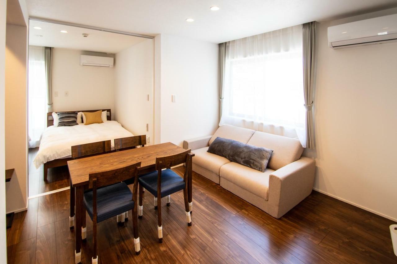 One-Bedroom Apartment,787024092:JPEG
