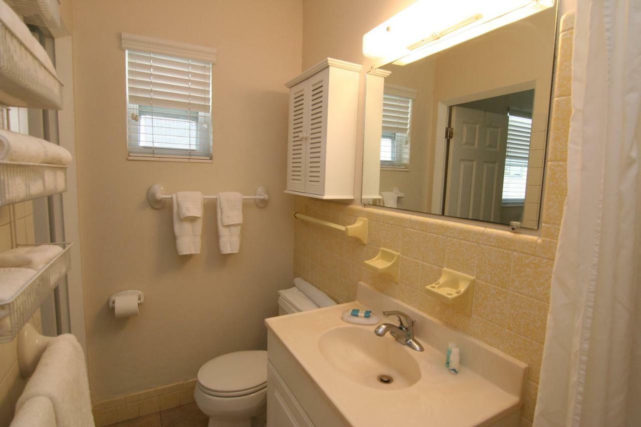Studio Apartment,1598933931:JPEG