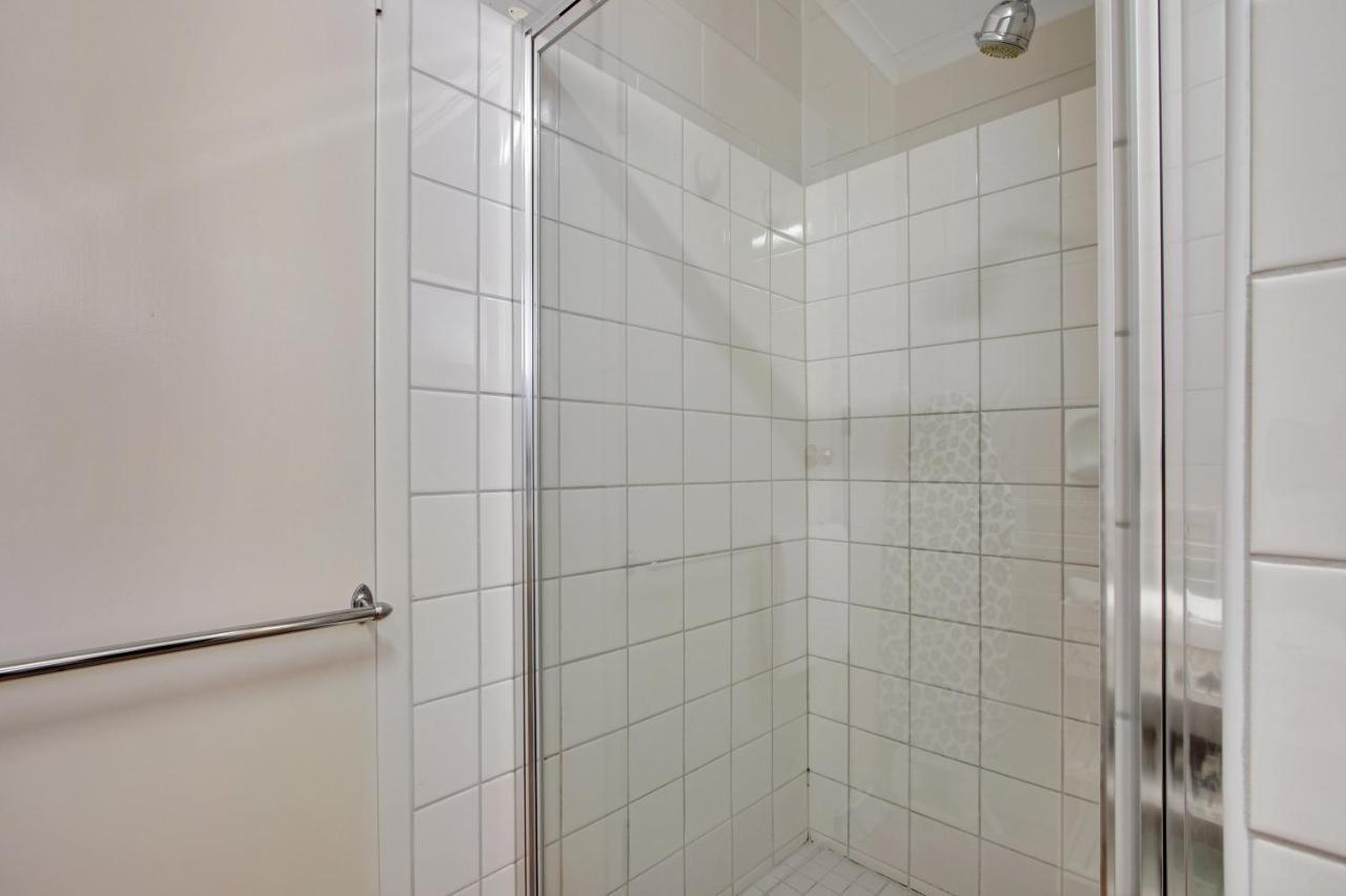 One Bedroom Family Apartment