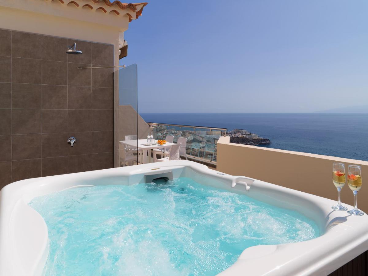 Superior Suite 1 bedroom with jacuzzi with Sea View,1182666694:JPEG