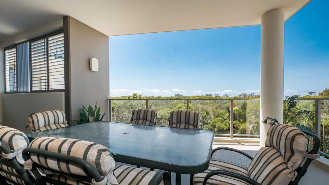 Three-Bedroom Apartment,944312503:JPEG