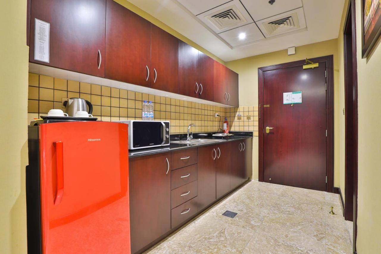 Deluxe Apartment,943737355:JPEG