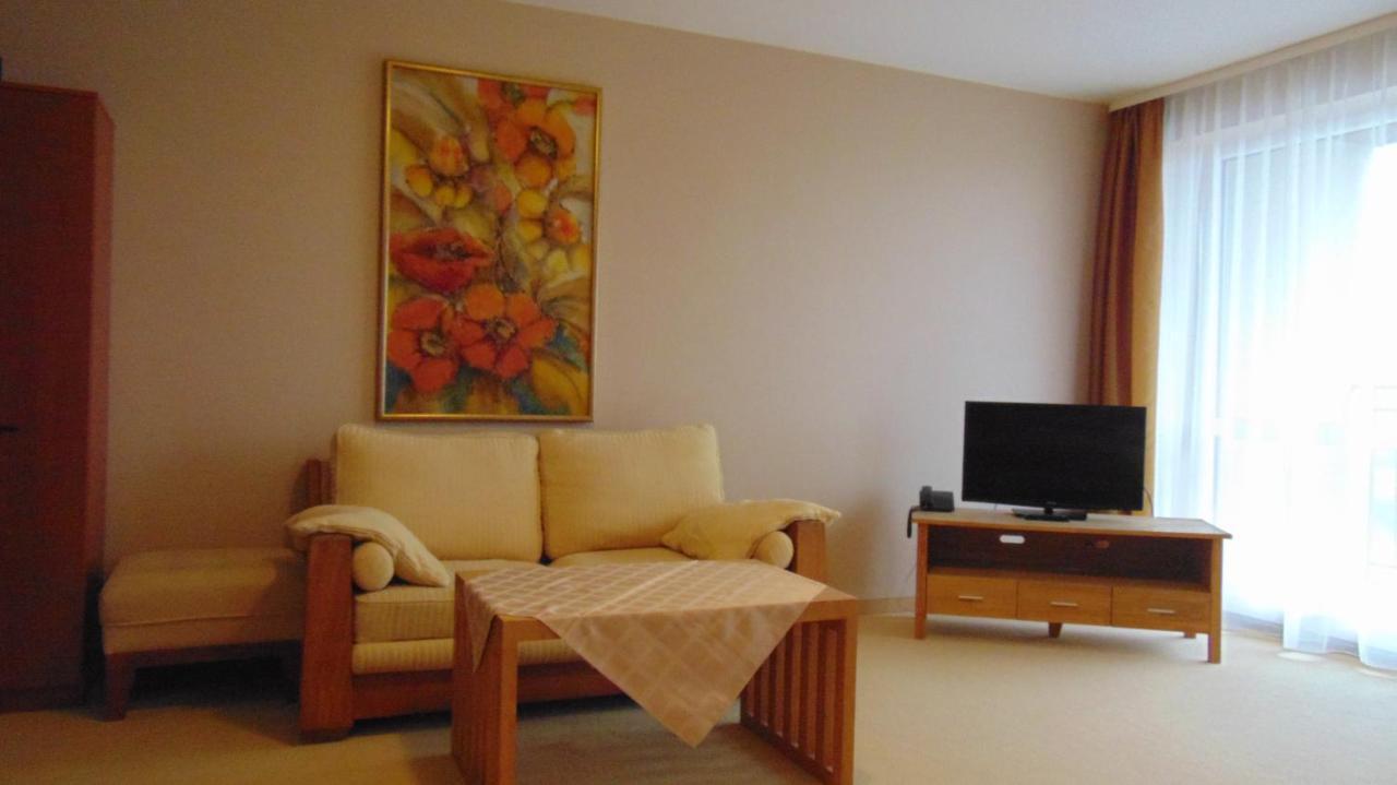 Standard Double Room,944543146:JPEG