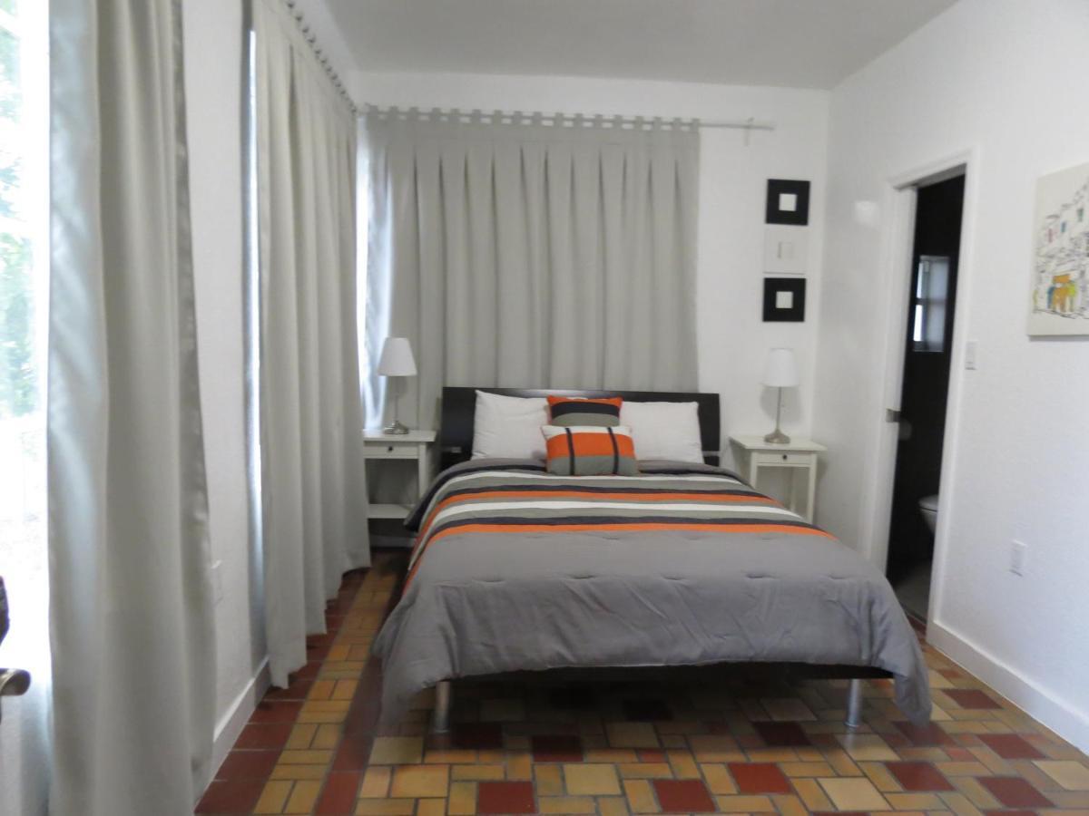 Studio Apartment,948728512:JPEG