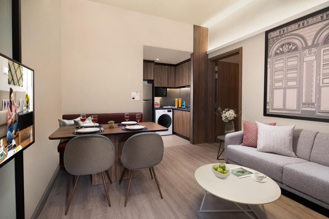 One-Bedroom Premier 1 Queen Bed