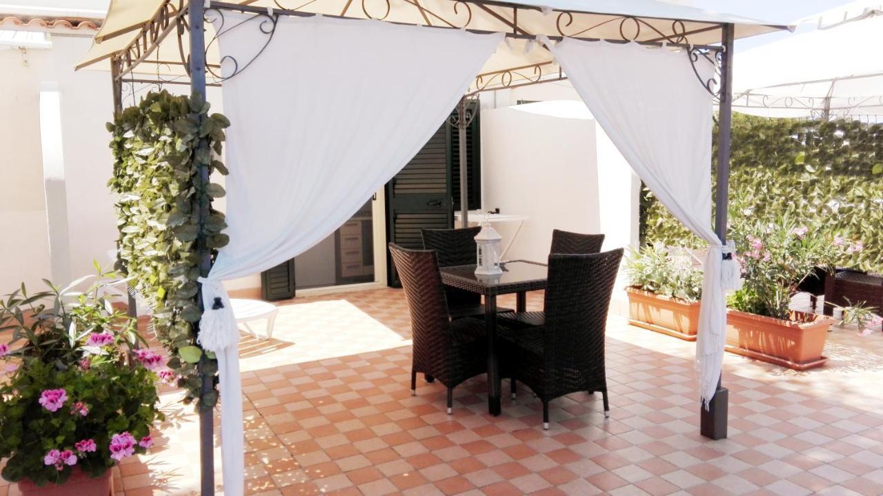 Appartamento con 1 Camera da Letto e Terrazza con Vista Mare