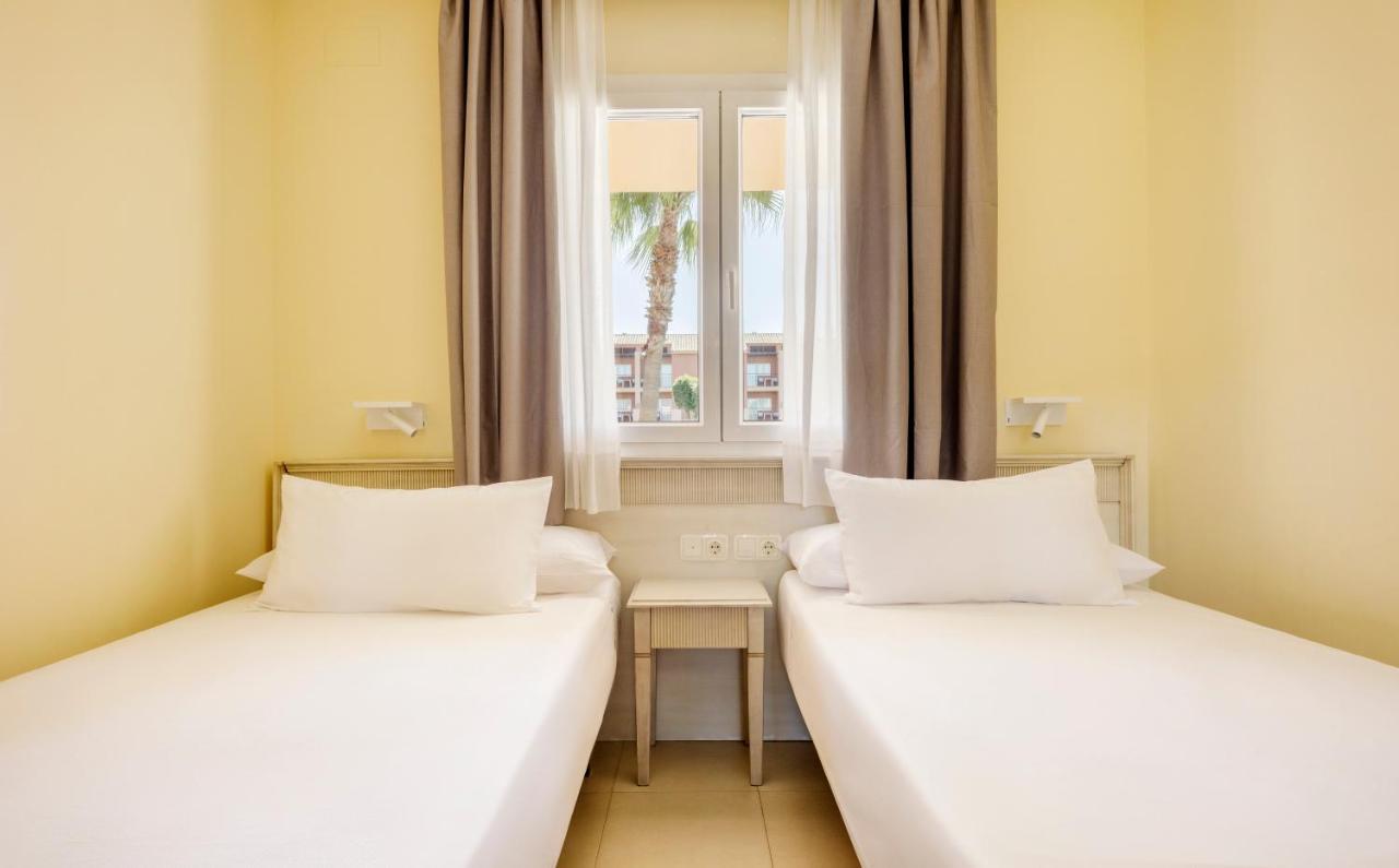 Two-Bedroom Apartment,1207697068:JPEG