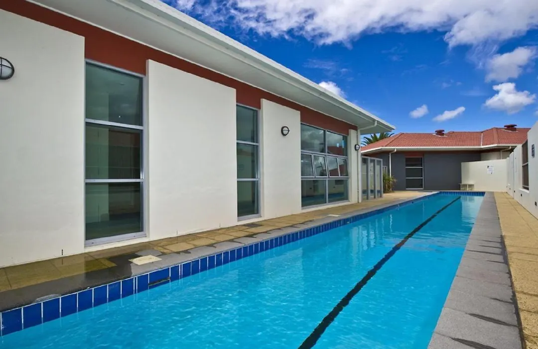 Oaks Pacific Blue 516 Private Pool Aircon Wi-Fi-1