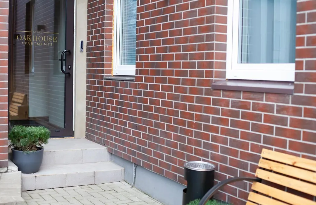 Oak House Apartments-1